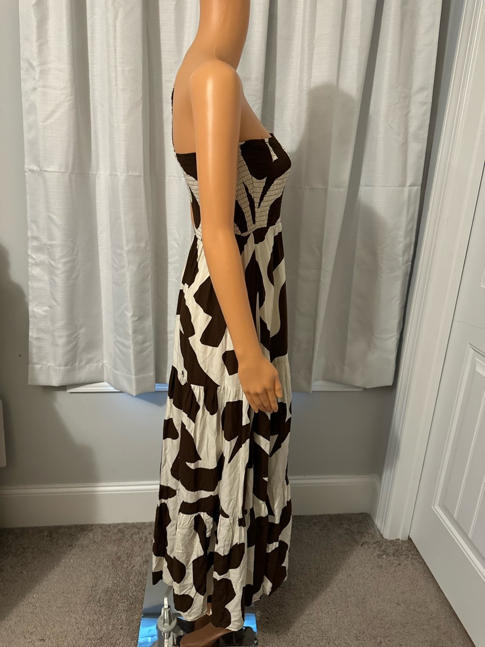 Pretty Abel The Label size M brown cream print smocked one shoulder maxi dress - Picture 4 of 5